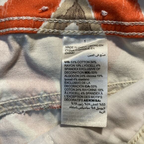 Platinum By Chicos White & Orange Blue Stretch Tribal Crop Jeans Pants Size 1 - Picture 6 of 7